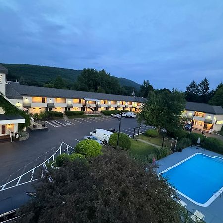 The Black Mountain Inn Brattleboro Luaran gambar